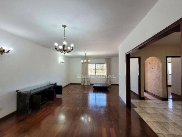 Casa com 4 suítes à venda, 355 m² por R$ 820.000 Vila Sonia Botucatu/SP