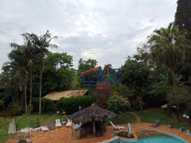 Casa com 4 suítes à venda, 890 m² Vila Santo Antonio de Carapicuiba Cotia/SP