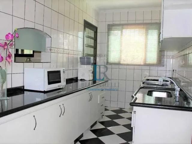 Casa com 5 dormitórios para alugar, 640 m² por R$ 15.000,00/mês Jardim São Miguel Cotia/SP