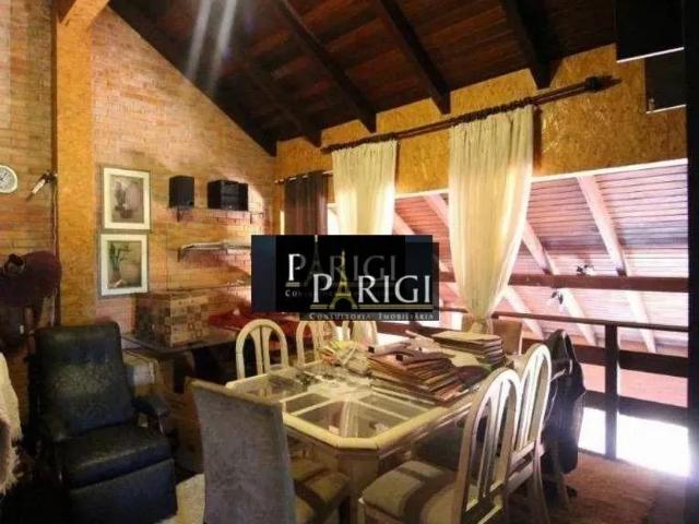Casa com 5 dormitórios para alugar, 611 m² por R$ 8.900,00/mês Vila Assunção Porto Alegre/RS
