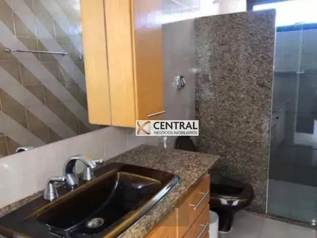 Casa com 5 dormitórios à venda. 1.600 m² por R$ 3.000.000 Itaigara Salvador/BA