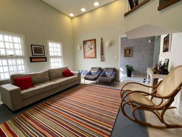 Casa com 5 dormitórios à venda, 180 m² no Jardim das Indústrias São José dos Campos/SP