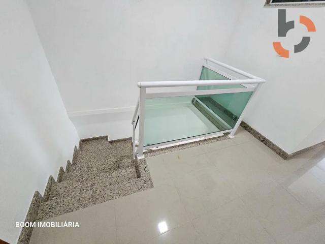 Casa com 5 dormitórios à venda, 218 m² por R$ 750.000,00 Califórnia Nova Iguaçu/RJ