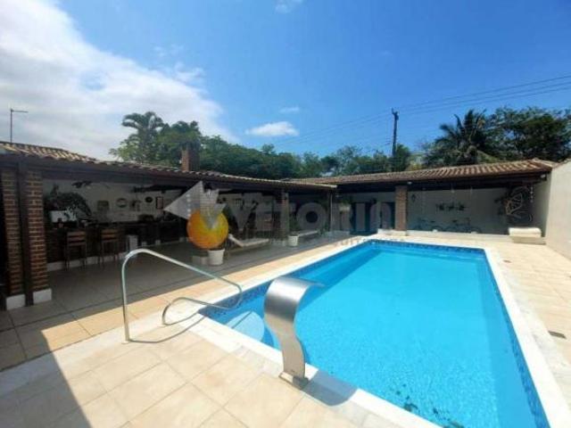 Casa com 5 dormitórios à venda, 340 m² por R$ 1.800.000,00 Indaiá Caraguatatuba/SP