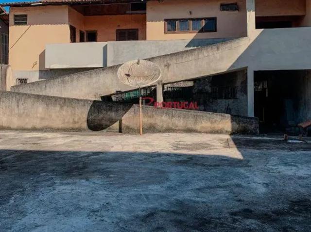 Casa com 5 dormitórios à venda, 375 m² por R$ 900.000,00 Riviera Fluminense Macaé/RJ