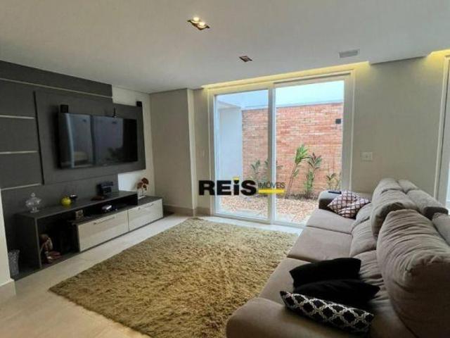 Casa com 5 dormitórios à venda, 450 m² por R$ 2.320.000,00 Condomínio Granja Olga III Sorocaba/S