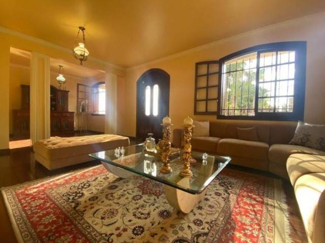 Casa com 5 dormitórios à venda, 486 m² por R$ 2.000.000,00 Santa Lúcia Belo Horizonte/MG
