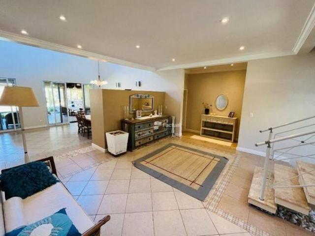 Casa com 5 dormitórios à venda, 600 m² por R$ 6.000.000,00 Acapulco Guarujá/SP