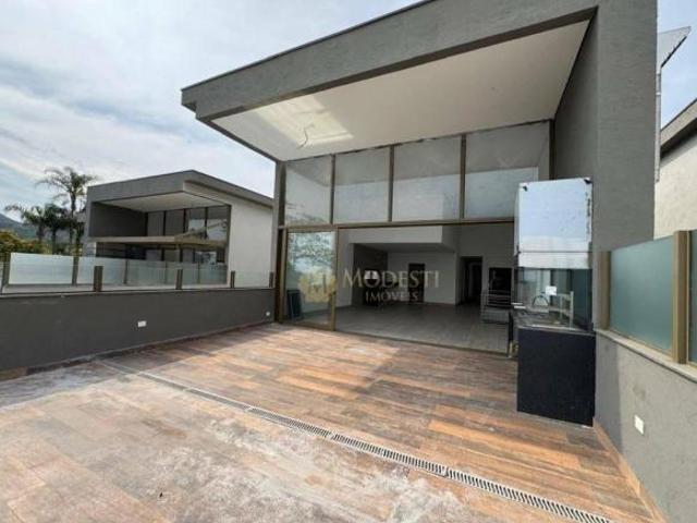 Casa com 5 dormitórios à venda por R$ 9.500.000,00 Camburizinho São Sebastião/SP
