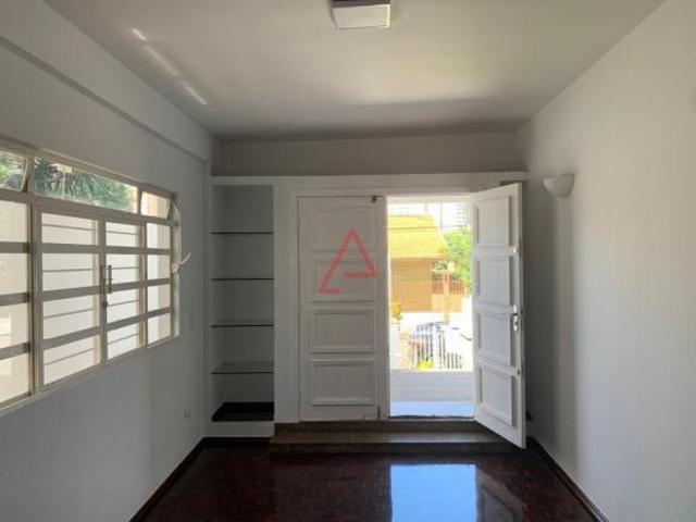 Casa com 5 Quartos à Venda, 211m² por R$900.000,00, Quebec, Londrina PR