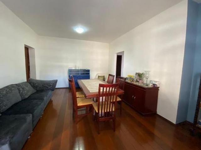 Casa com 5 quartos à venda em Belo Horizonte, no bairro Indaiá