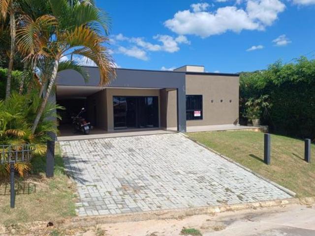 Casa com 5 quartos à venda em Capitólio, no bairro Engenheiro José Mendes Junior