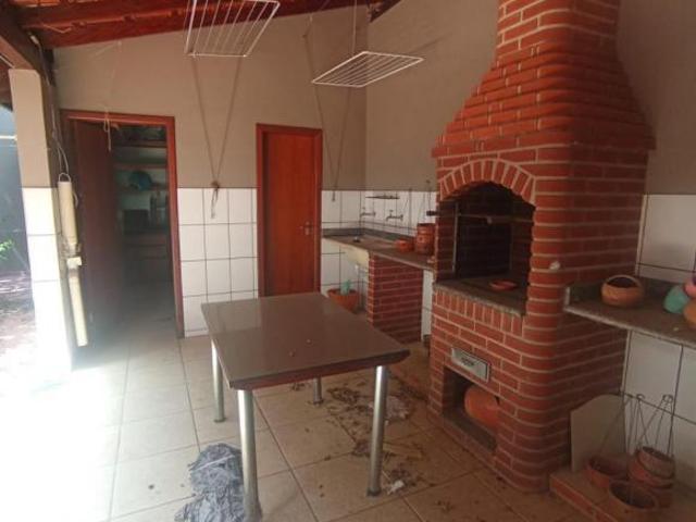 Casa com 5 quartos à venda em Lavras, no bairro Centro