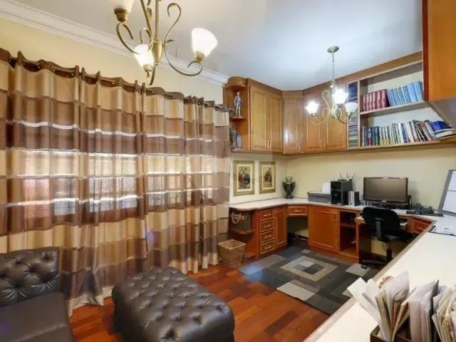 Casa com 5 quartos à venda em Jardim marajoara SP