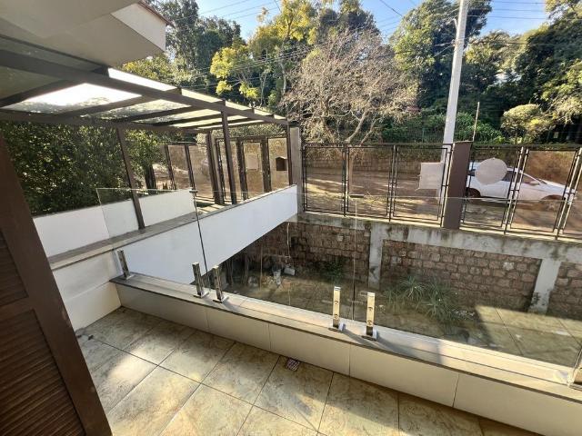 Casa com 5 Suites a 12 minutos do Pontal!