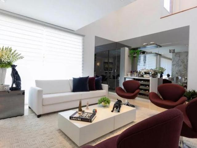 Casa com 600m² no Alphaville Graciosa