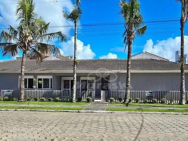Casa com 6 dormitórios à venda, 283 m² por R$ 1.650.000,00 Brejatuba Guaratuba/PR