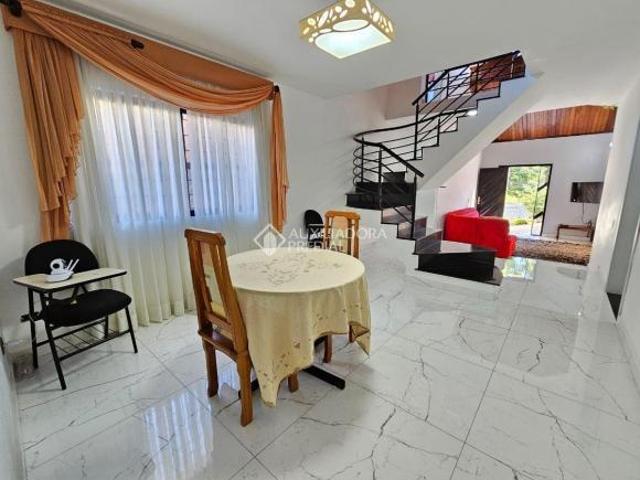 Casa com 6 dormitórios à venda, 303 m² por R$ 1.189.000,00 Silveira da Motta São José dos Pinhai