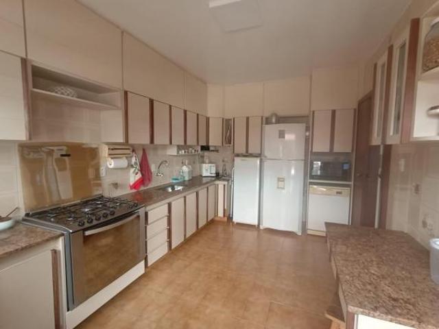 Casa com 6 quartos à venda em Belo Horizonte, no bairro Santa Inês
