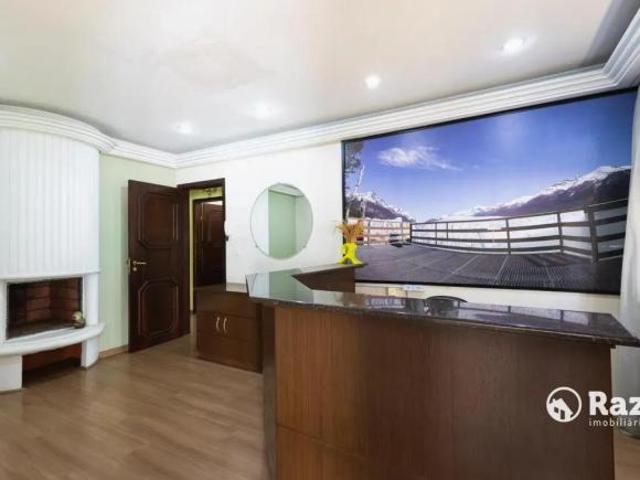 CASA COM 6 QUARTOS ÁREA TOTAL DE 377,71m² BOA VISTA REF 6258
