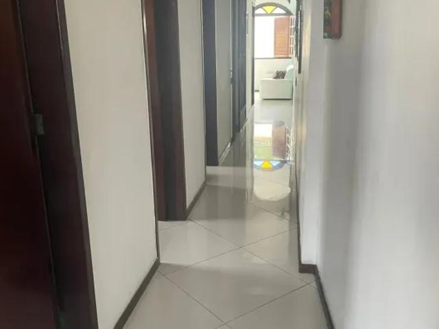 Casa com 6 quartos em Imbetiba Macaé RJ
