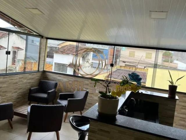 Casa com 6 Quartos para alugar, 300m² Jardim Bela Vista