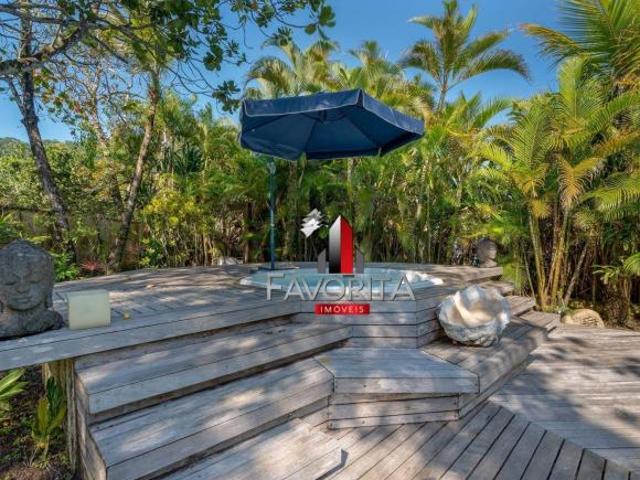 Casa com 7 dormitórios à venda, 588 m² por R$ 7.690.000 Praia Barra do Sahy São Sebastião/SP