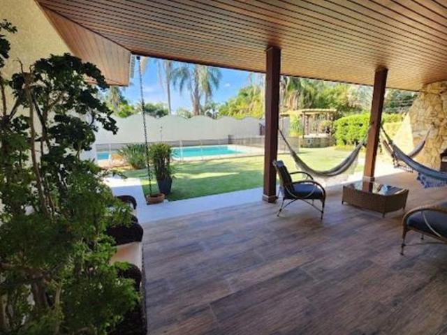 Casa com 7 dormitórios à venda, 629 m² por R$ 5.000.000,00 Condomínio Flamboyant Atibaia/SP