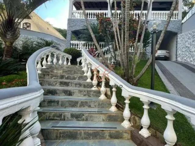 Casa com 7 quartos, 500 m² venda por R$ 2.700.000 Santa Lúcia Belo Horizonte/MG