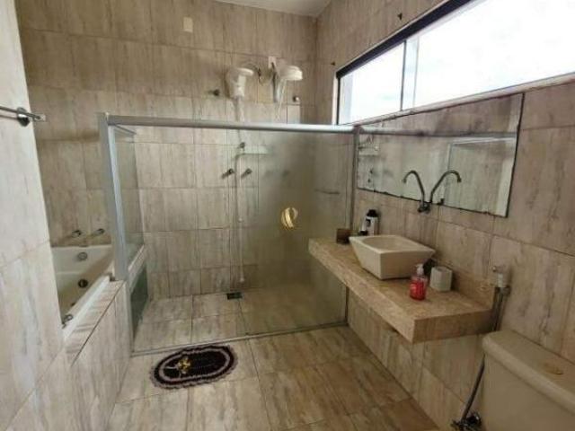 Casa com 7 quartos à venda em Nova Lima, no bairro Balneario Agua Limpa