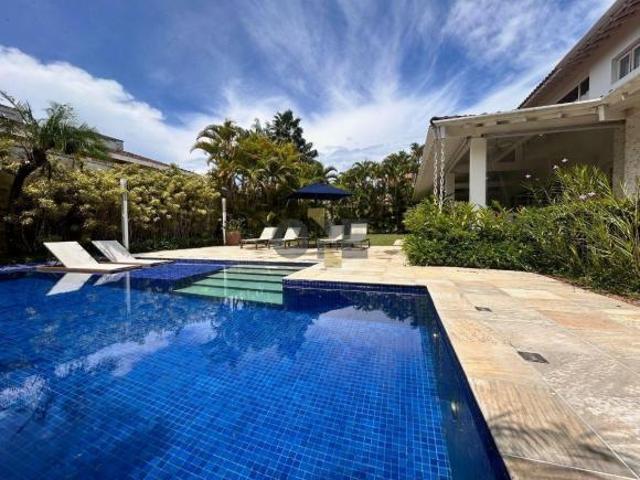 Casa com 7 suítes para venda na praia da Baleia São Sebastião /SP