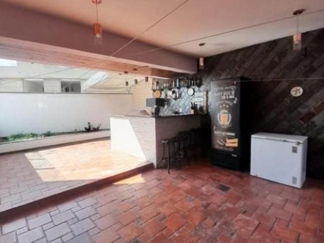 Casa com 8 quartos à venda em Belo Horizonte, no bairro Camargos