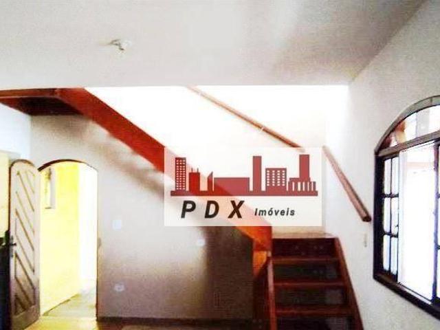 Casa com 03 dormitórios em Interlagos