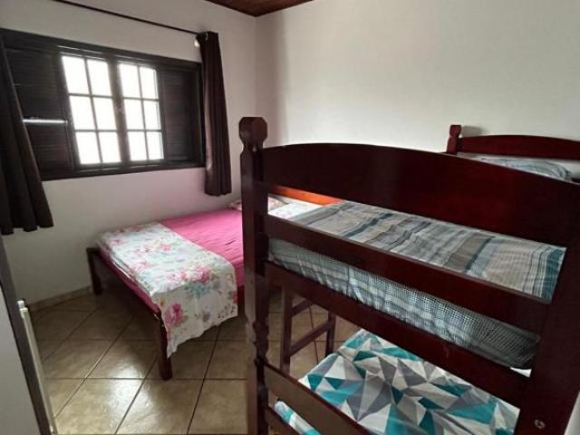 Casa com 03 dormitórios sendo 01 suite no Mato dentro em Ubatuba