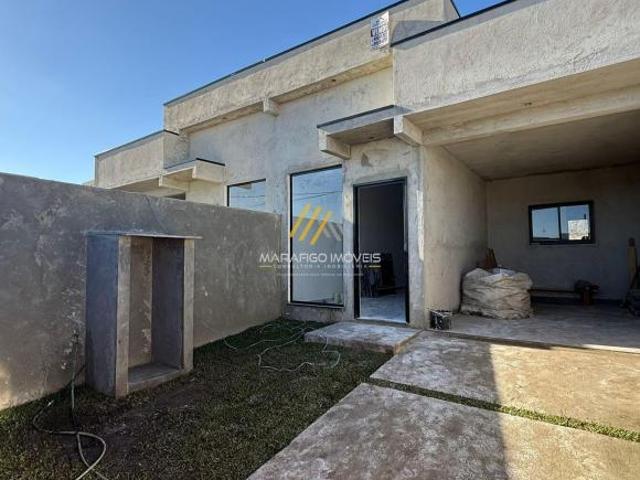 Casa com 03 quartos com suíte