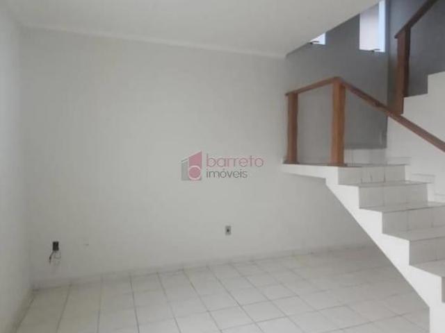 CASA COM 02 QUARTOS À VENDA NO BAIRRO PARQUE CIDADE JARDIM EM JUNDIAÍ/SP