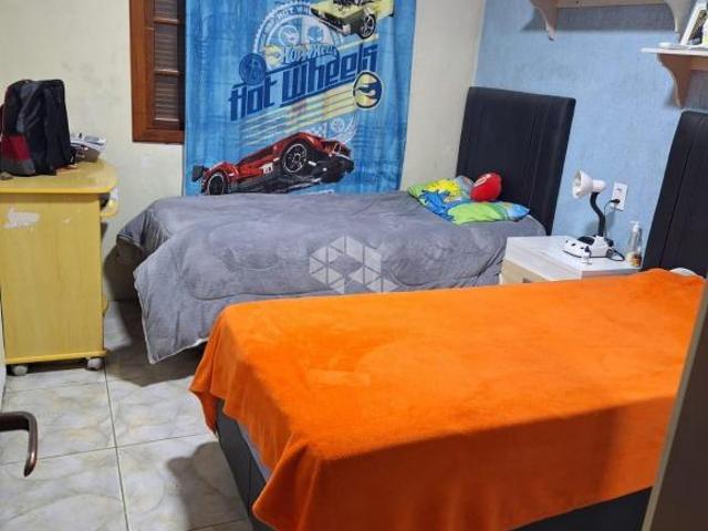 Casa com 02 quartos à venda no bairro Pinheiros em Caçapava do Sul