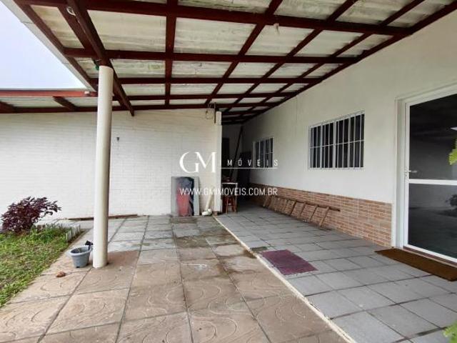 Casa com 04 dorm na Lagoa Jardim, em Torres/RS