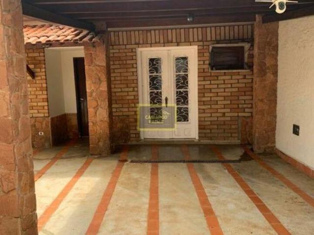 Casa com 04 dormitórios para venda no Alto da Lapa