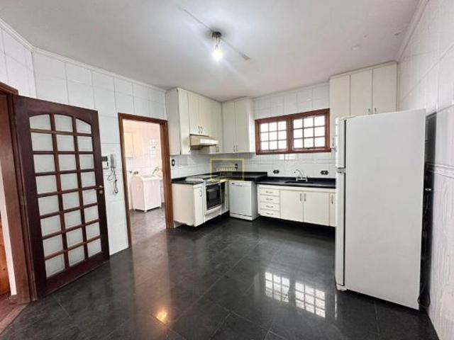 Casa Com 05 Dormitórios Para Venda No Sumarezinho
