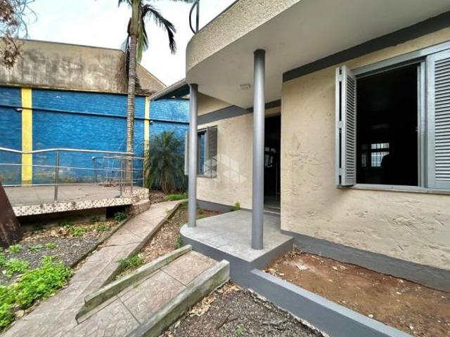 Casa com 100 m², piscina no bairro Operário em Novo Hamburgo!