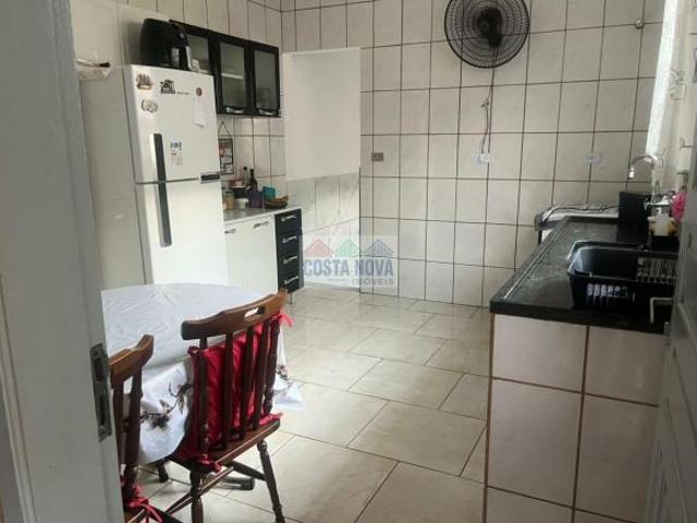 Casa com 124m², com 2 quartos, 2 banheiros na Vila Ema