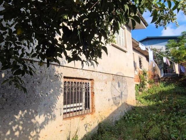 Casa com 137,50m2 no Bairro Primeiro de Maio