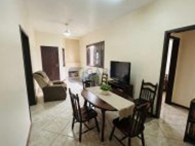 Casa com 150m², 3 dormitórios, 3 vagas no bairro Sarandi em Porto Alegre