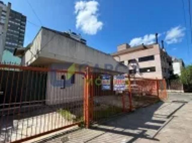Casa com 190m², 1 dormitório no bairro Jardim Itu em Porto Alegre