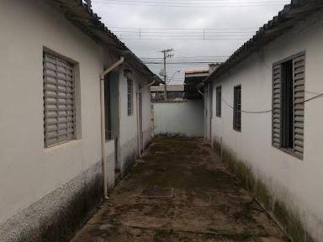 Casa com 1 dormitório à venda por R$ 400.000,00 Jardim Marica Mogi das Cruzes/SP