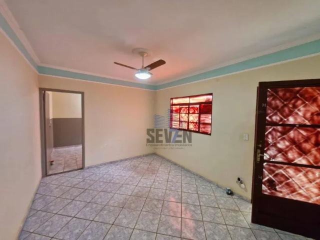 Casa com 1 dormitório para alugar, 45 m² por R$ 1.270/mês Vila Independência Bauru/SP