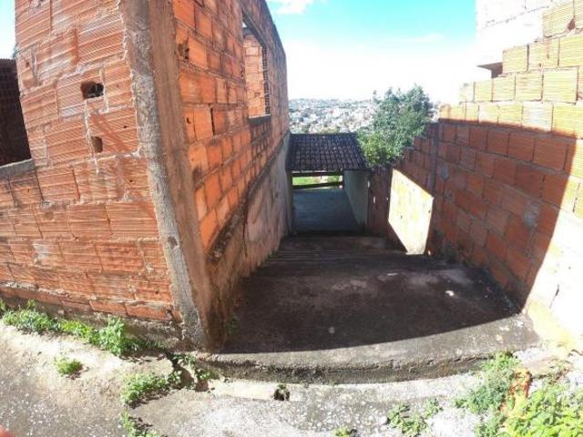 Casa com 1 quarto à venda em Belo Horizonte, no bairro Gloria