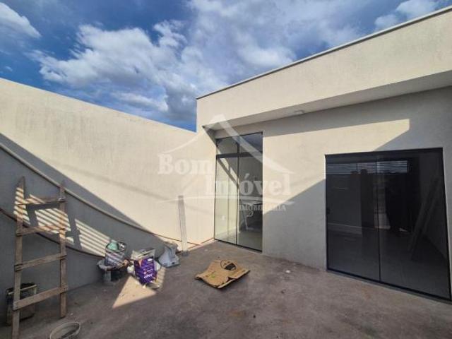 Casa com 1 quarto à venda em Campo Belo, no bairro Jardim Panorama Iii