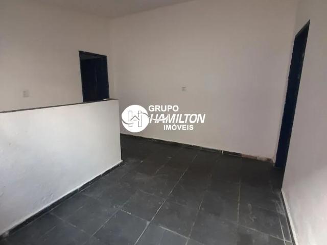 Casa com 1 quarto para alugar